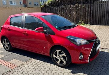 Toyota Yaris 125.000 km 9.900 &euro; bonn 53123