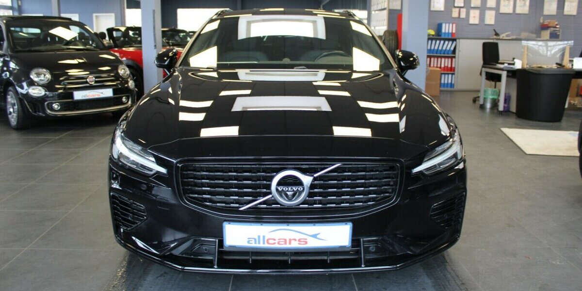 Volvo V60 T6 AWD Recharge Geartronic RDesign 97.900 km 25.980 &euro; Euskirchen 53881