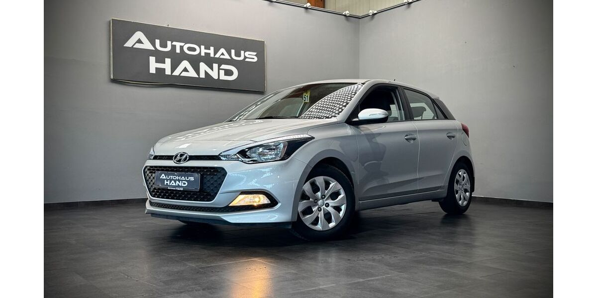 Hyundai i20 49.500 km 9.999 &euro; Bad Honnef/Rottbitze 53604