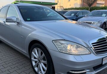 Mercedes-Benz S 400 192.000 km 11.900 &euro; Rheinbach 53359