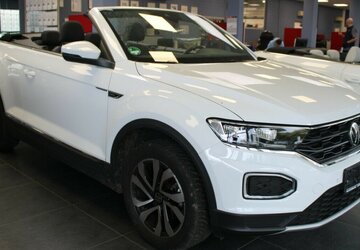 VW T-Roc Cabriolet 1.0 TSI OPF ACTIVE 19.610 km 21.980 &euro; Euskirchen 53881