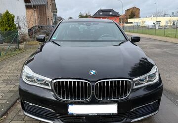 BMW 740 143.602 km 27.350 &euro; Overath 51491