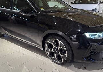 Opel Astra 5.205 km 28.900 &euro; Brühl 50321