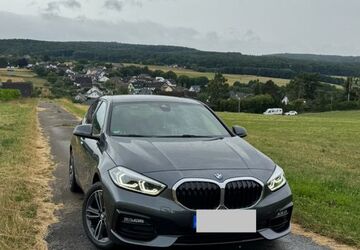 BMW 118 67.000 km 20.900 &euro; Rheinbach 53359