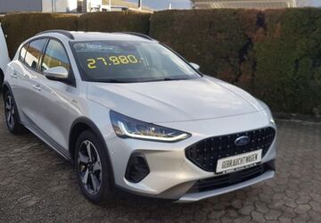 Ford Focus 1.300 km 23.980 &euro; Bad Neuenahr 53474