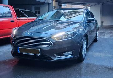 Ford Focus 36.500 km 9.750 &euro; Niehl 50735