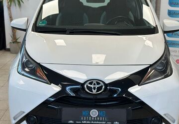 Toyota Aygo (X) 82.000 km 6.599 &euro; Hürth 50354