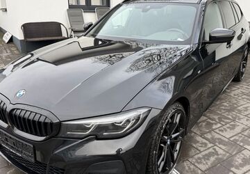 BMW 330 235.101 km 28.880 &euro; Hürth bei Köln 50354