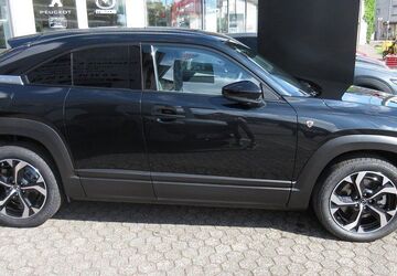 Mazda MX-30 3.664 km 25.999 &euro; Bergisch Gladbach 51465