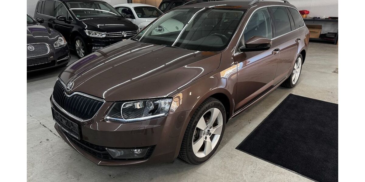 Skoda Octavia 125.000 km 10.990 &euro; Much 53804