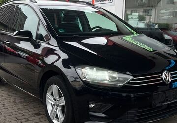 VW Golf 180.000 km 7.999 &euro; Euskirchen 53879