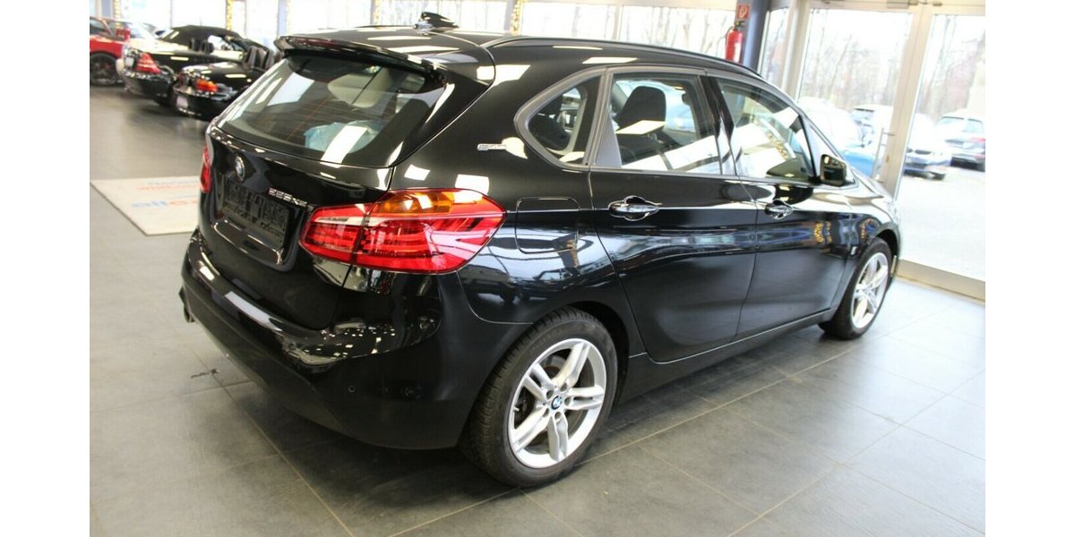 BMW 225 xe iPerformance Active Tourer Advantage - 8-Fa 99.262 km 14.980 &euro; Euskirchen 53881