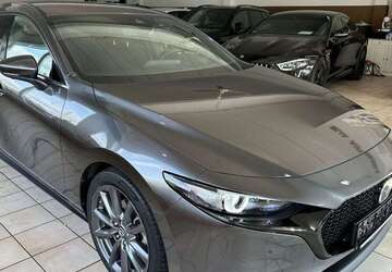 Mazda 3 47.000 km 17.900 &euro; Bonn 53119