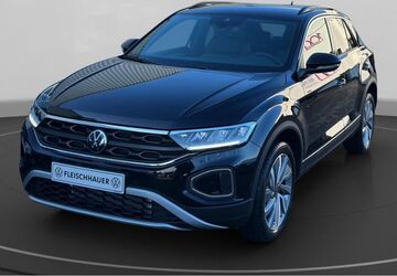 VW T-Roc 9.655 km 26.660 &euro; Euskirchen 53879