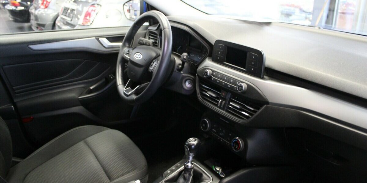 Ford Focus 1.0 EcoBoost 39.535 km 12.980 &euro; Euskirchen 53881