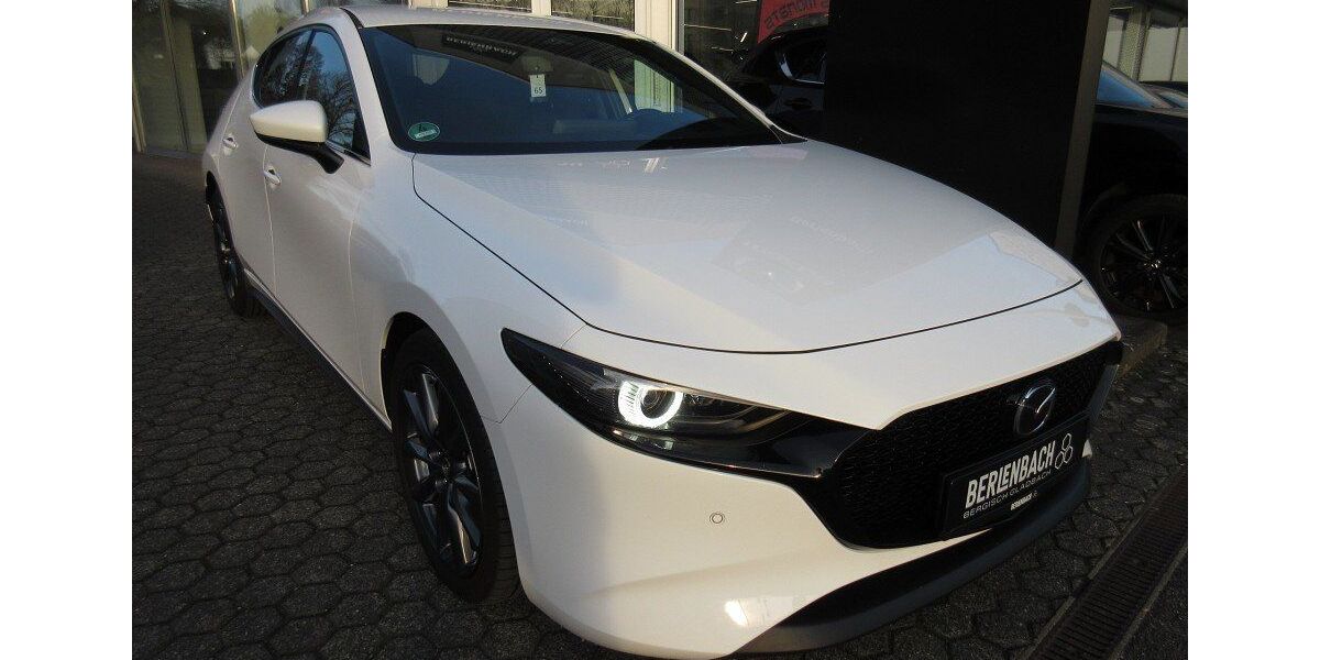 Mazda 3 14.301 km 24.490 &euro; Bergisch Gladbach 51465