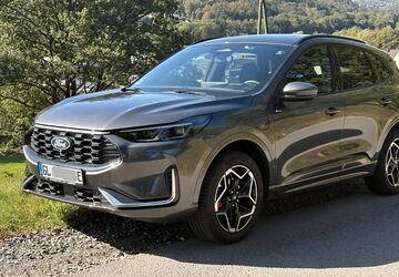 Ford Kuga 9.900 km 37.700 &euro; Overath 51491