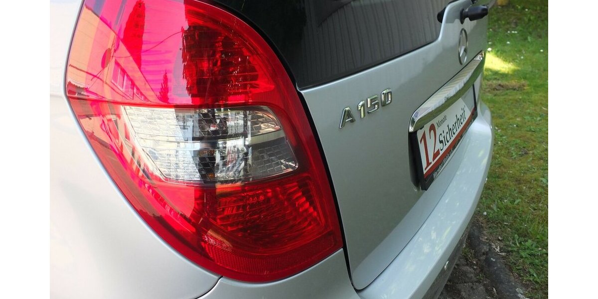 Mercedes-Benz A 150 AUTOTRONIC NAVI TEMPOMAT KLIMAANLAGE 98.516 km 7.804 &euro; Köln 50858