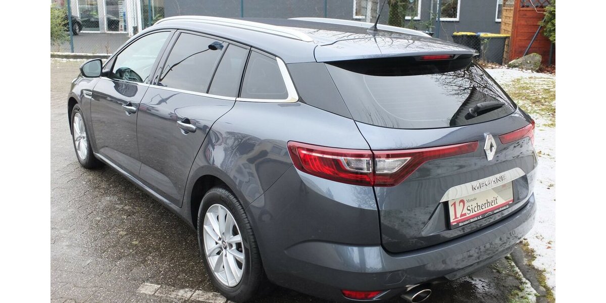 Renault Megane INTENS NAVI EINPARKHILFE KLIMAAUTOMATIK 108.795 km 11.498 &euro; Köln 50858