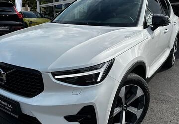 Volvo XC40 9.348 km 38.888 &euro; Siegburg 53721