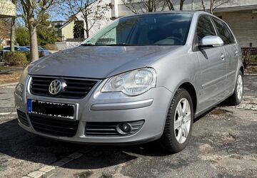 VW Polo 88.000 km 4.550 &euro; Bonn 53127