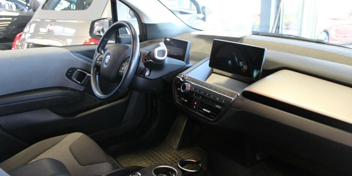 BMW i3 120 Ah 45.780 km 16.980 &euro; Euskirchen 53881