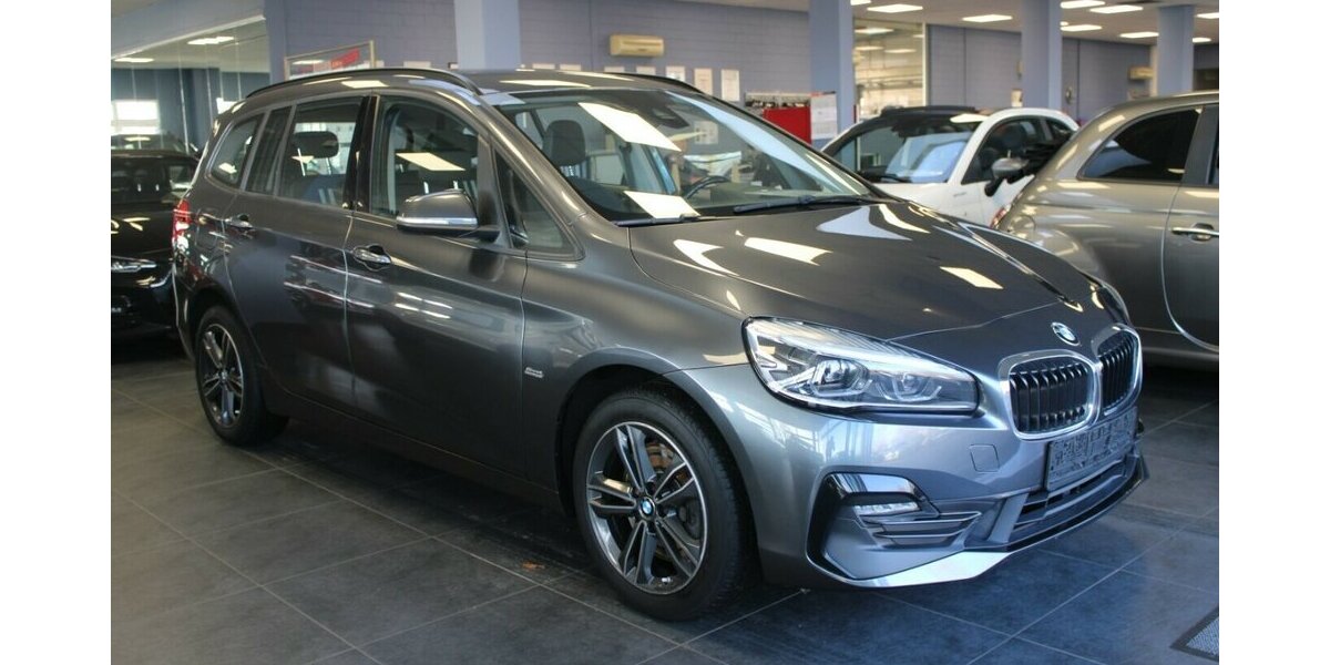 BMW 220 Gran Tourer Aut. Sport Line - 7-Sitzer - 106.315 km 18.480 &euro; Euskirchen 53881