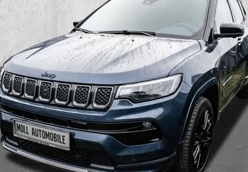 Jeep Compass 19.694 km 27.480 &euro; Köln 50825