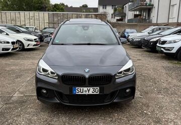 BMW 220 112.000 km 17.400 &euro; Bonn 53123