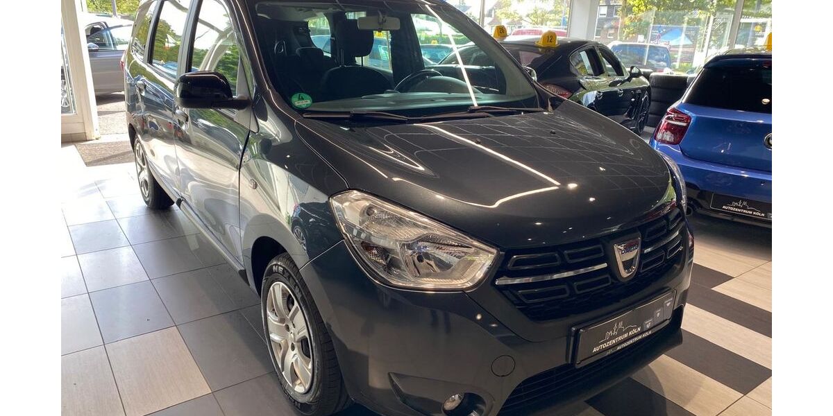 Dacia Lodgy 99.800 km 8.950 &euro; Köln 51103