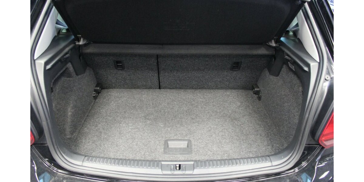 VW Polo 1.2 TSI Blue Motion Allstar 88.050 km 10.980 &euro; Euskirchen 53881