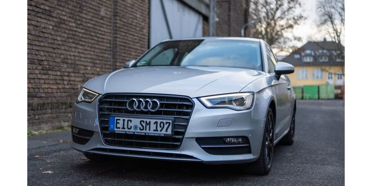 Audi A3 260.000 km 8.999 &euro; Bonn 53225