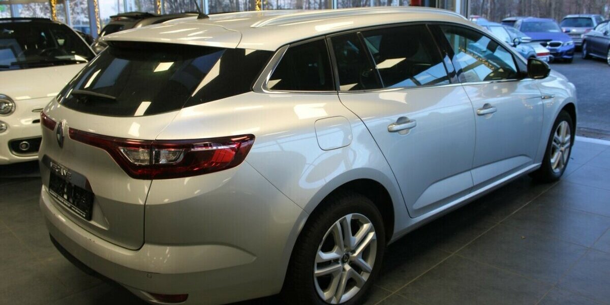 Renault Megane Grandtour TCe 140 GPF Limited 77.285 km 11.980 &euro; Euskirchen 53881