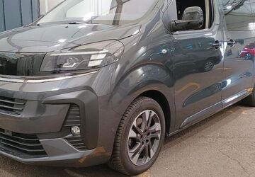 Opel Zafira Life 30.632 km 33.690 &euro; Eitorf 53783