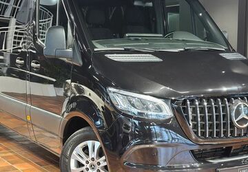 Mercedes-Benz Sprinter 151.100 km 44.950 &euro; Bonn 53177