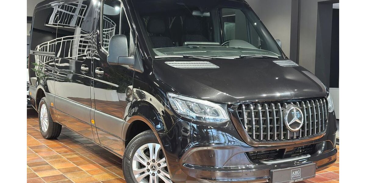 Mercedes-Benz Sprinter 151.100 km 44.950 &euro; Bonn 53177