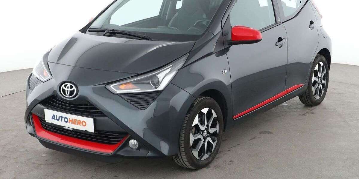 Toyota Aygo 26.611 km 11.100 &euro; Köln 50739