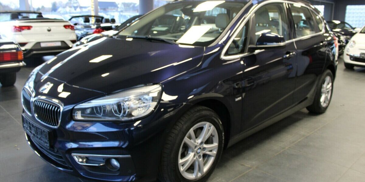 BMW 220 220d Active Tourer xDrive Aut. Luxury Line 83.700 km 16.980 &euro; Euskirchen 53881