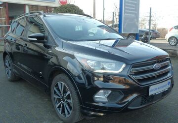 Ford Kuga 121.870 km 14.890 &euro; Köln 51063