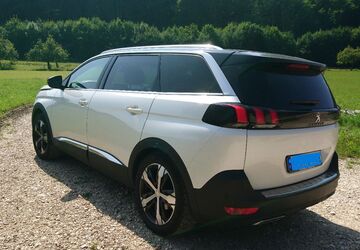 Peugeot 5008 86.000 km 18.600 &euro; Bonn 53129