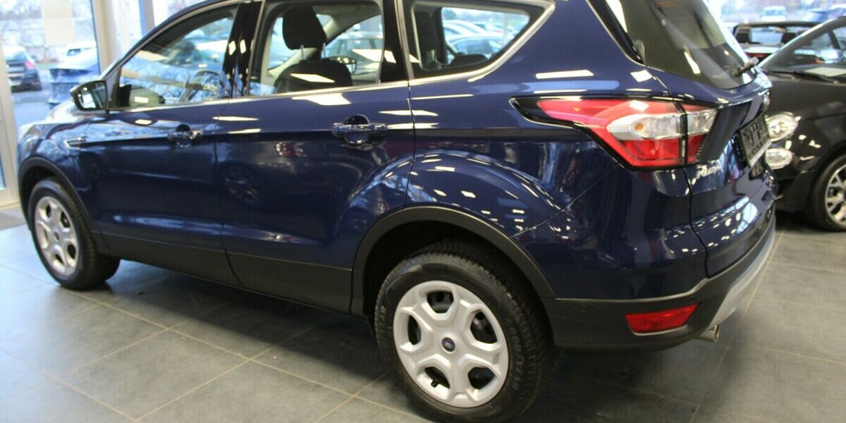 Ford Kuga 2.0 TDCi 2x4 Trend 115.640 km 11.980 &euro; Euskirchen 53881
