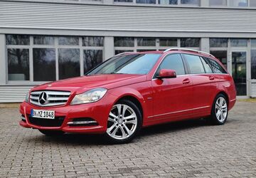 Mercedes-Benz C 250 194.000 km 10.500 &euro; Bonn 53117