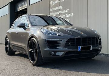 Porsche Macan 87.000 km 36.900 &euro; Bornheim 53332