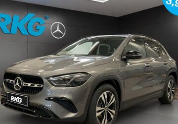 Mercedes-Benz GLA 200 9.800 km 43.870 &euro; Siegburg 53721
