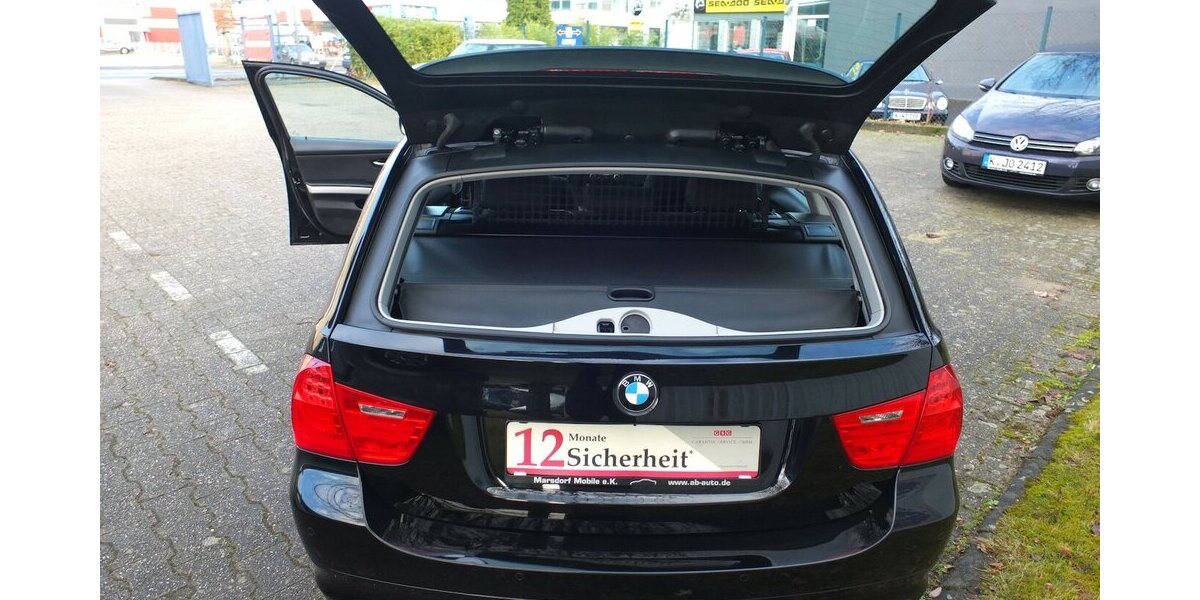 BMW 320i NAVI XENON PDC GARANTIE AHK BLUETOOTH 139.715 km 8.708 &euro; Köln 50858