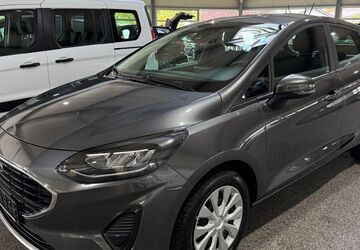 Ford Fiesta 29.890 km 13.980 &euro; Troisdorf 53842