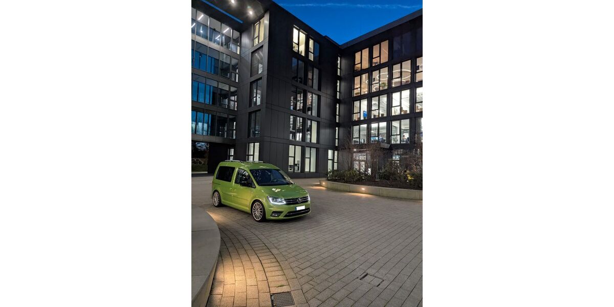 VW Caddy 18.000 km 47.999 &euro; Bonn 53229