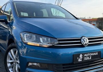 VW Touran 53.596 km 22.999 &euro; Lohmar 53797
