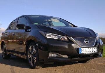 Nissan Leaf 40.000 km 14.500 &euro; Euskirchen 53881