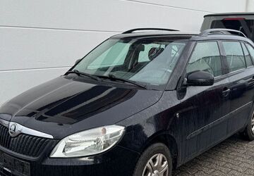 Skoda Fabia 233.000 km 2.999 &euro; Troisdorf 53842